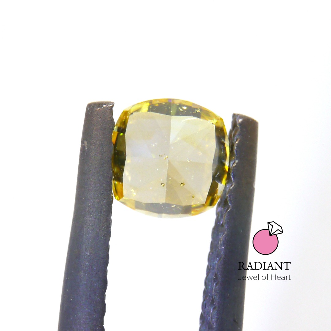 0.50 Natural Fancy Vivid Yellow SI1 Color Diamond