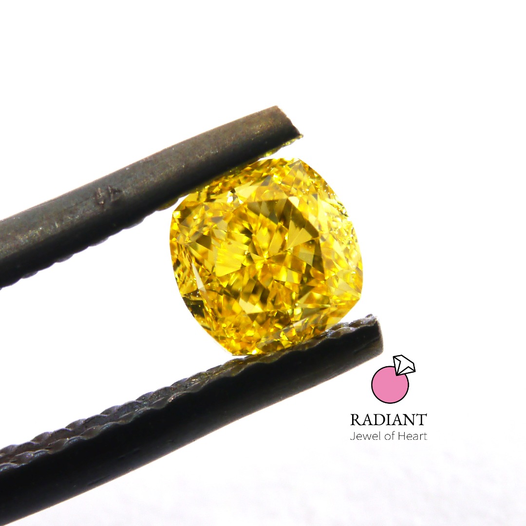 0.50 Natural Fancy Vivid Yellow SI1 Color Diamond