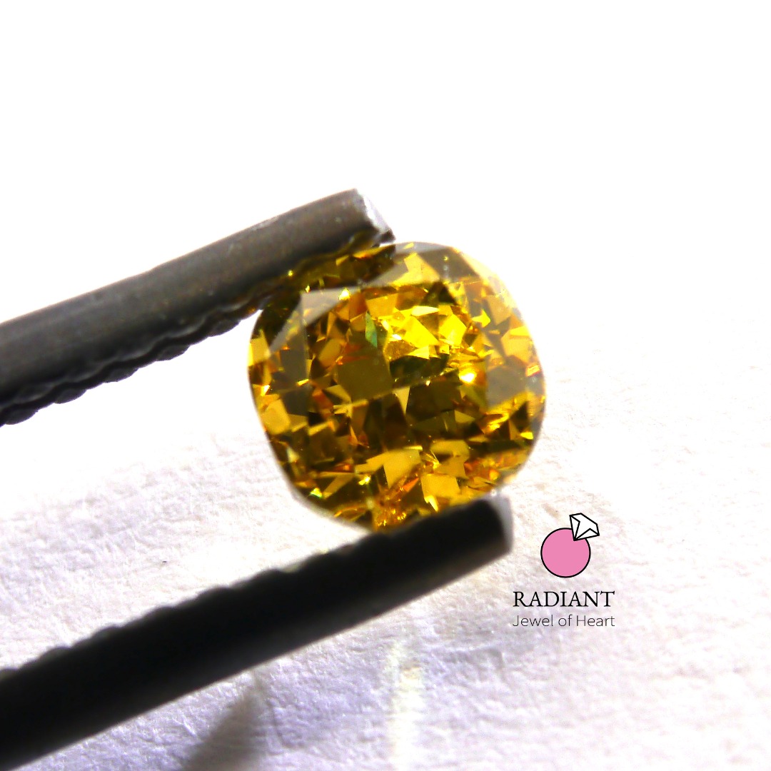 0.51 Fancy Vivid Orangy Yellow SI1 Color Diamond